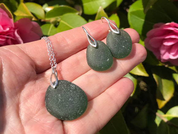 Seaham - Green Sea Glass Jewellery Set Necklace and Earrings