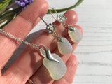 Opalescent sea glass jewellery set - Flower Earrings And Wave Pendant