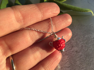 Sea glass bead necklace - Little red teapot